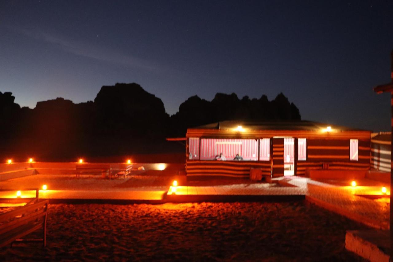 Wadi Rum Legend Camp المظهر الخارجي الصورة