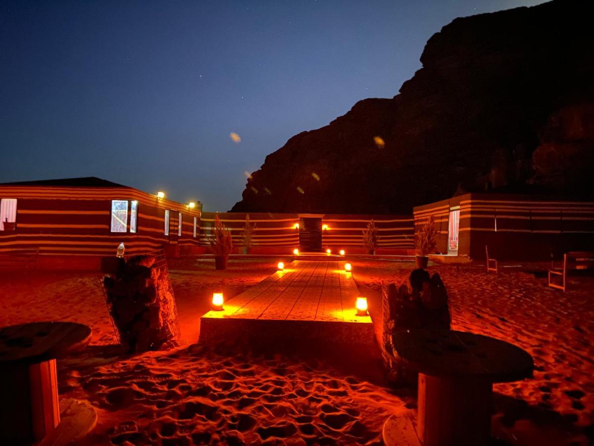 Wadi Rum Legend Camp المظهر الخارجي الصورة